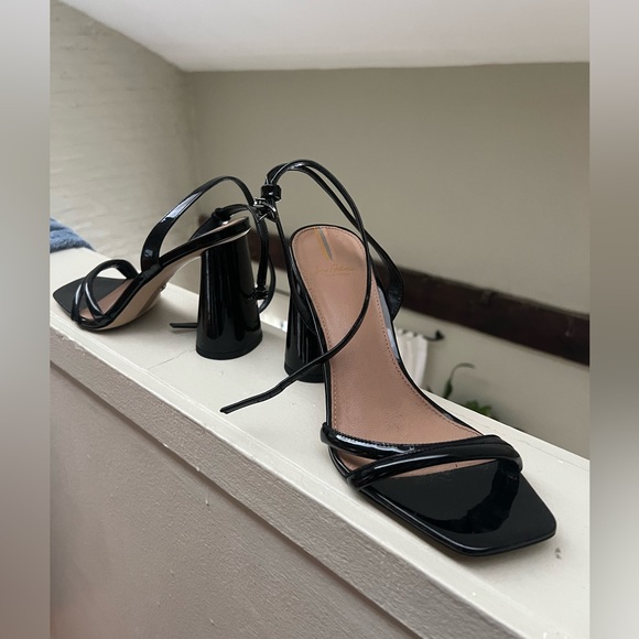 Worn once Sam Edelman Kia Block Sandal Heel (3.5 inch heel) black - Picture 4 of 5